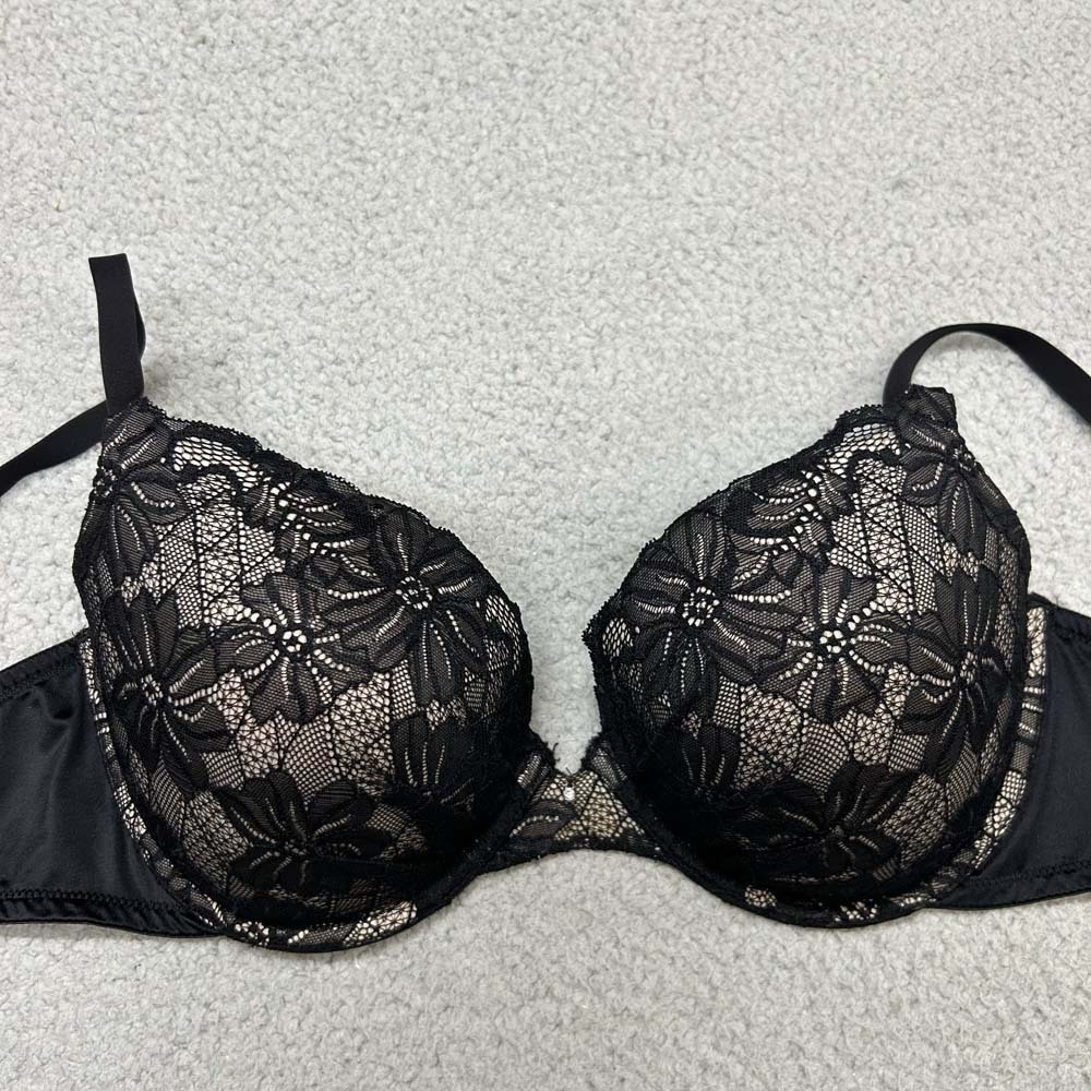 Maidenform Bra 38D Push Up Bra 05671 Extreme Lift Plunge Underwire Bra